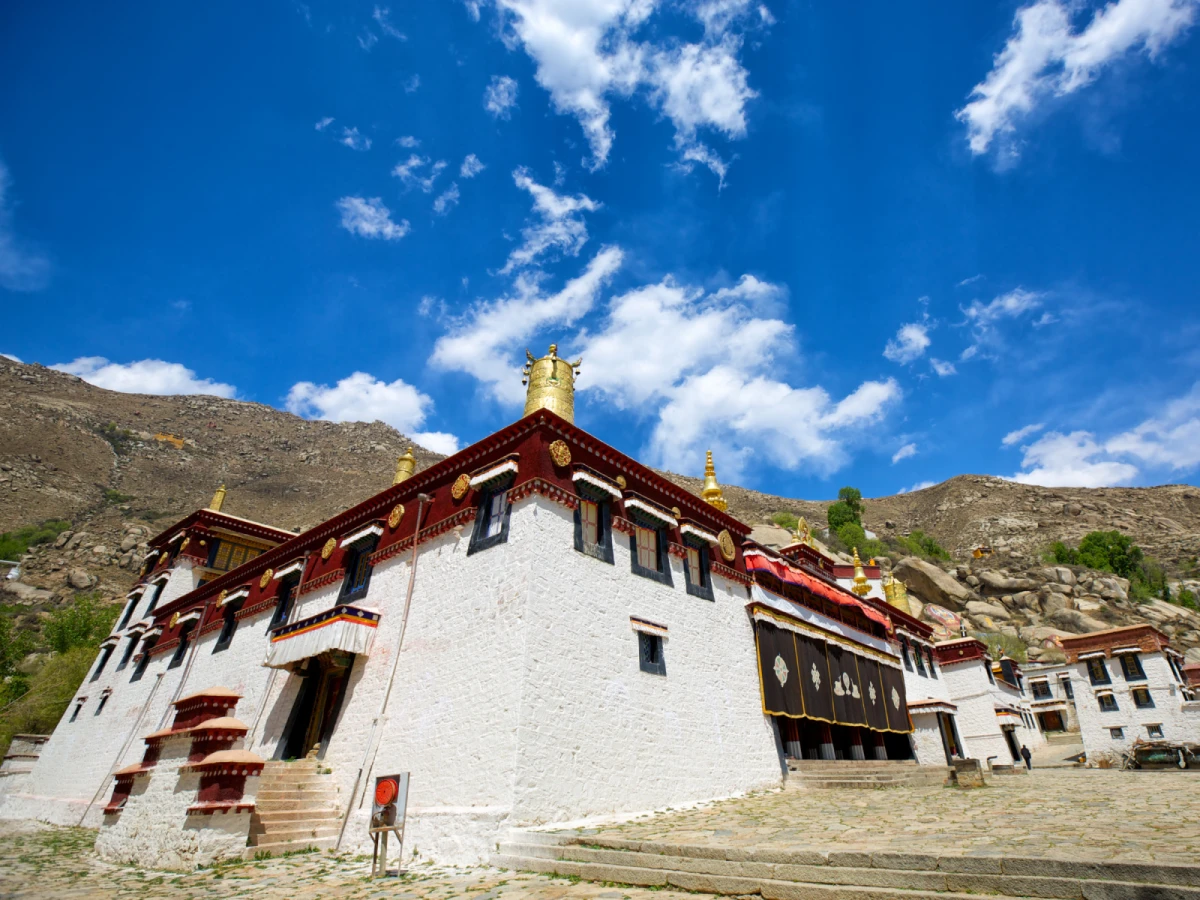 【豪華西藏】西藏佛國、青藏鐵路之旅13日