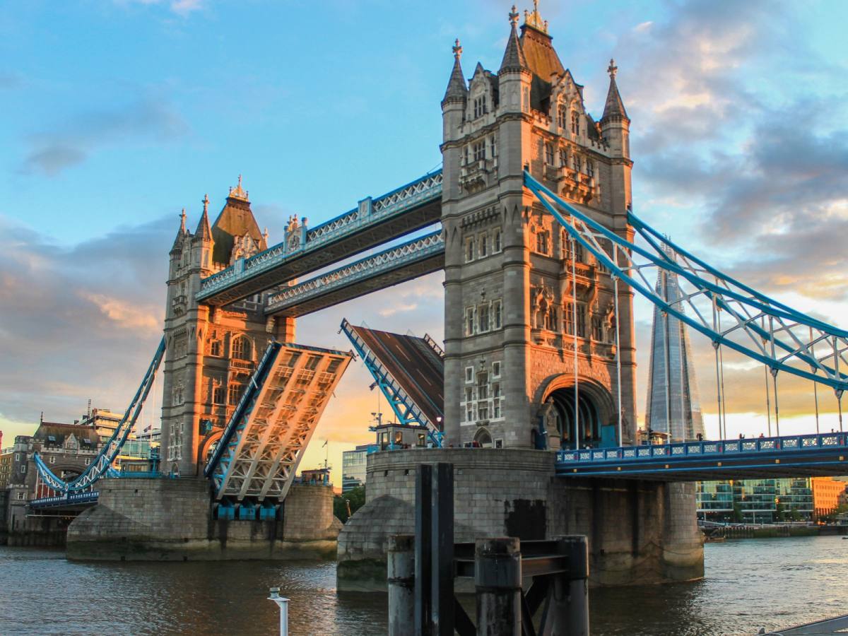 英國劍橋、牛津、倫敦|巨石陣+尼斯湖+愛丁堡城堡