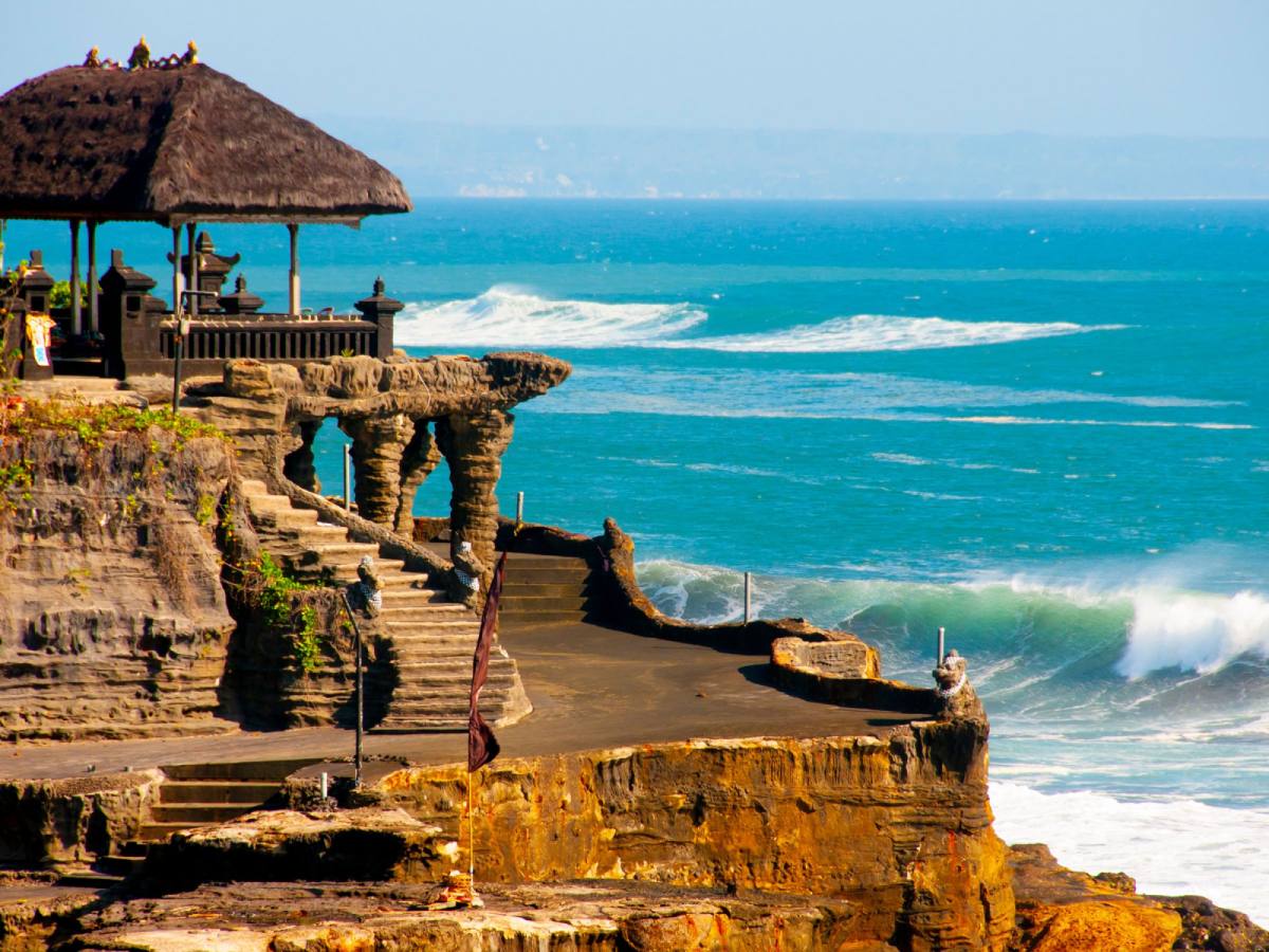【悠活峇里島】雙跳島~珀尼達島+藍夢島5日
