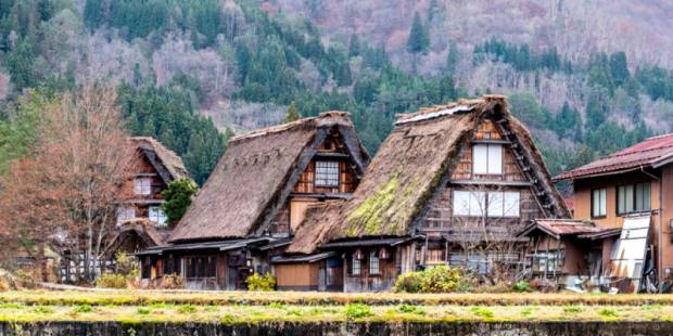 白川合掌村