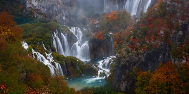 十六湖國家公園賞楓