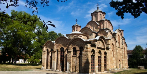 格拉洽尼察修道院