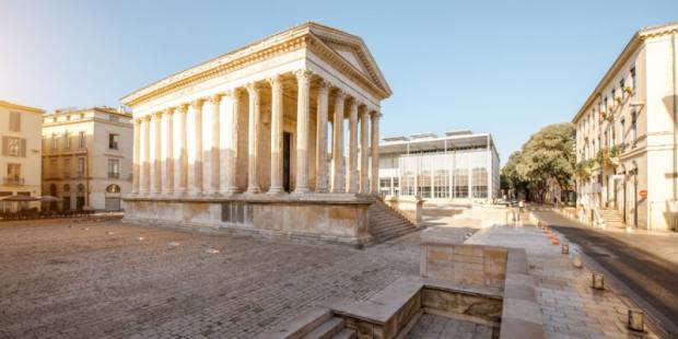 四方神殿MaisonCarrée