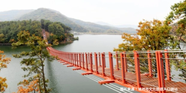 馬場湖水公園吊橋