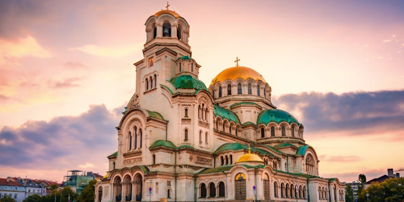 亞歷山大涅夫斯基大教堂