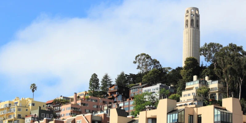 電報山（Telegraph Hill）