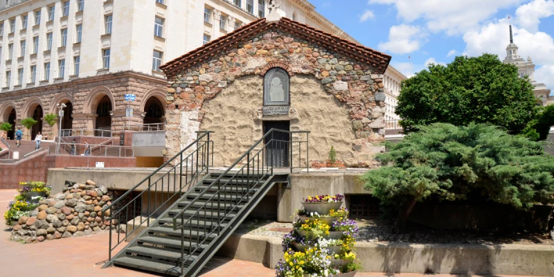 聖佩特卡地下教堂